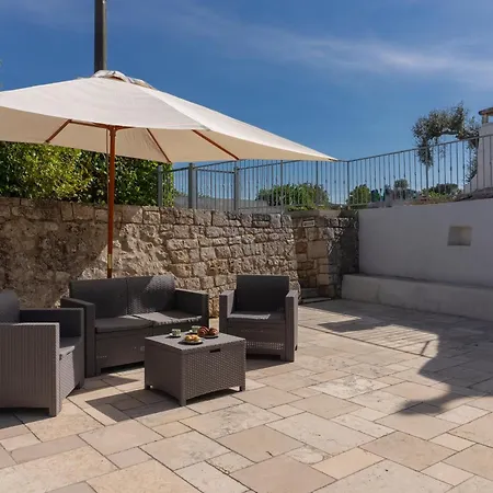 Trulli Livia Anna Holiday home *