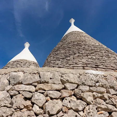 Holiday home Trulli Livia Anna